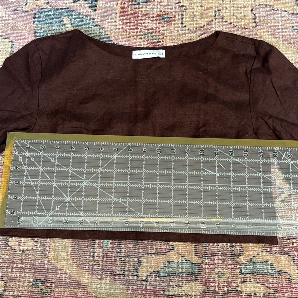 FAITHFULL THE BRAND X MONIKH
Menorca cropped linen top chocolate brown- 6 - Picture 6 of 7